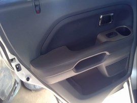 2006 HONDA PILOT, SILVER, EX MODEL, 3.5L, AT, FWD.  A25195